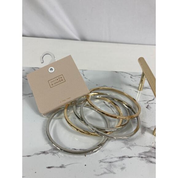 NWT 14th & union layered bangle bracelet set 5 - Picture 1 of 1